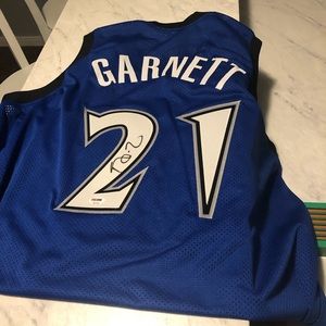 Timberwolves Kevin Garnett Signed Jersey